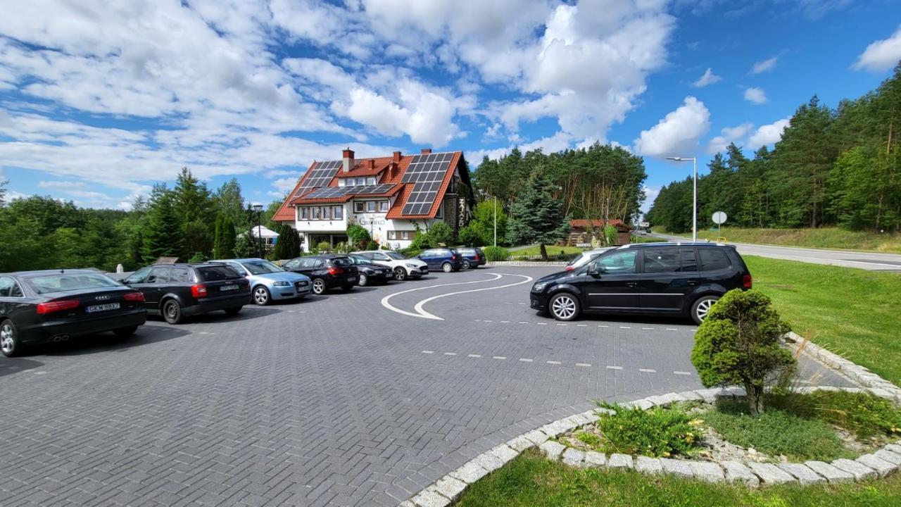 Zajazd Gniewko Mala Karczma Extérieur photo
