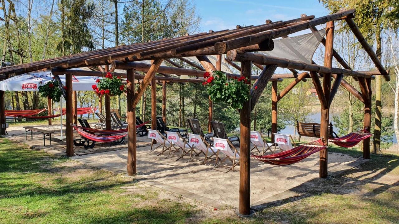 Zajazd Gniewko Mala Karczma Extérieur photo