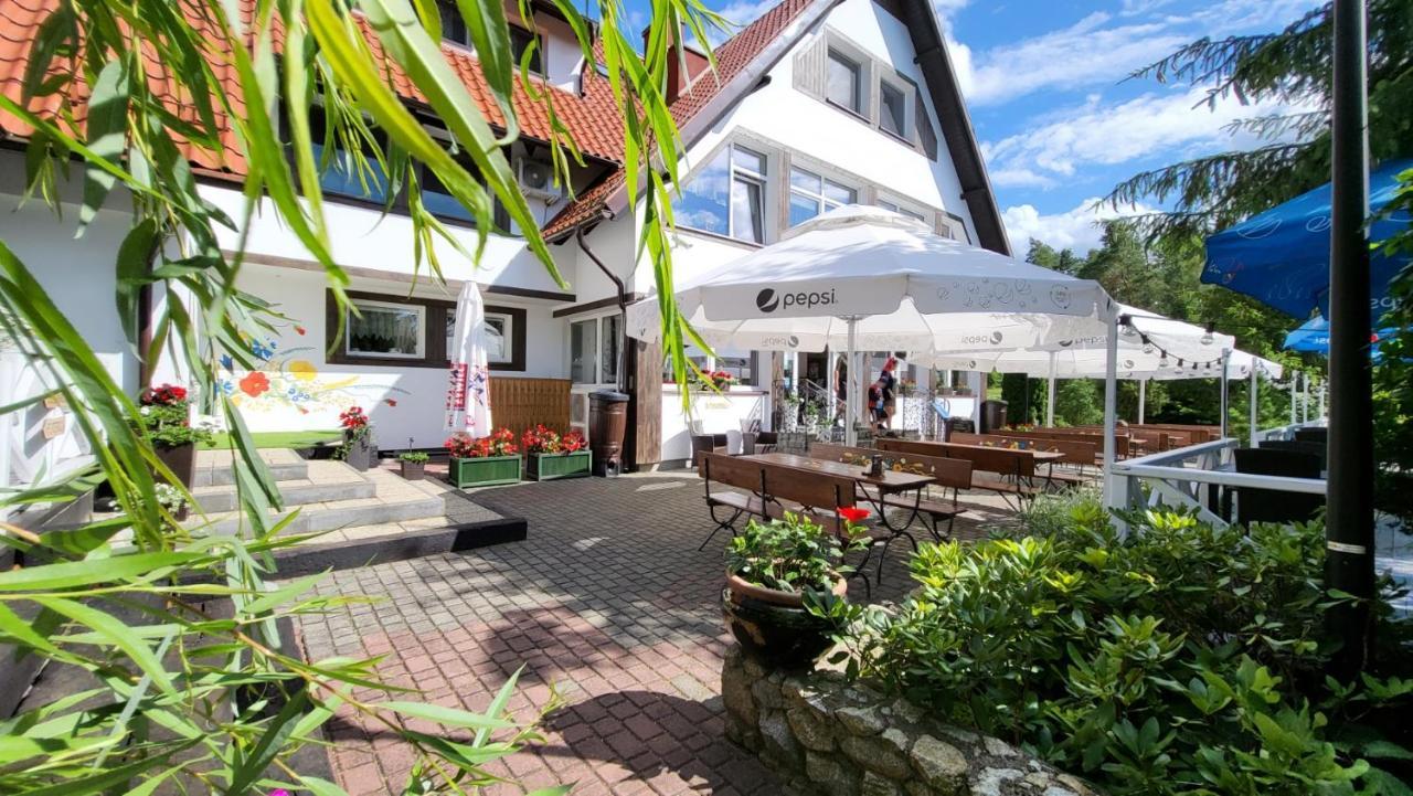 Zajazd Gniewko Mala Karczma Extérieur photo
