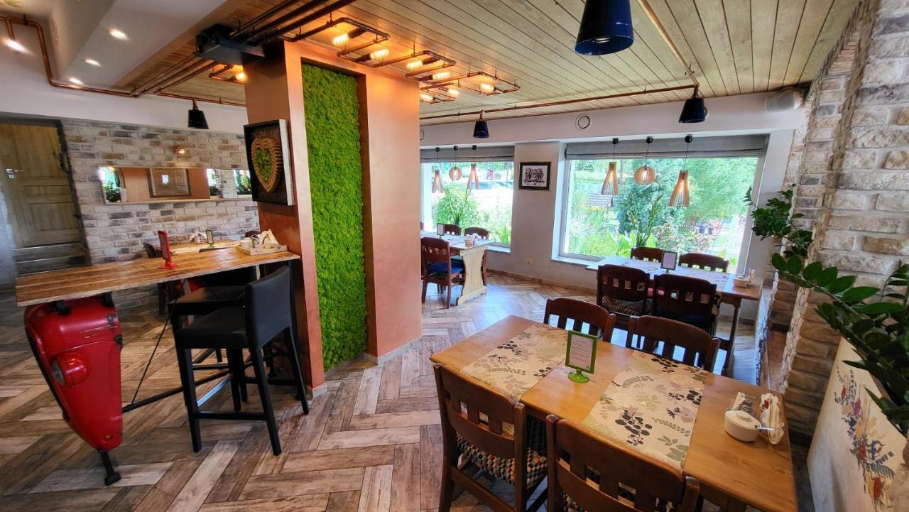 Zajazd Gniewko Mala Karczma Extérieur photo