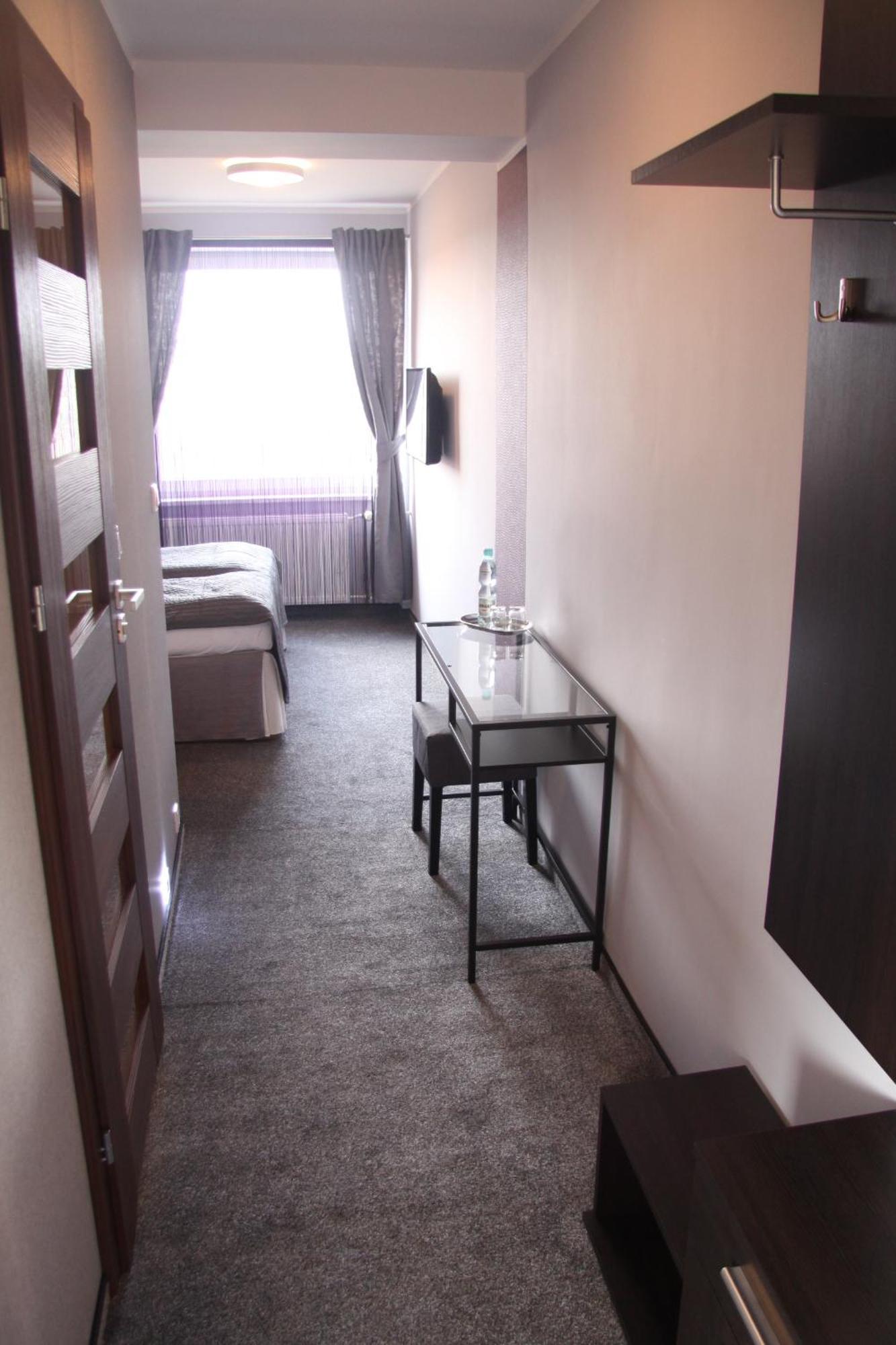 Zajazd Gniewko Mala Karczma Extérieur photo
